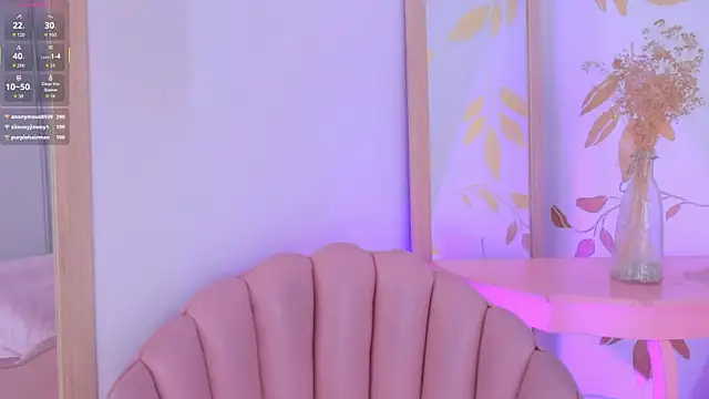 Ginevra esposito online show from November 2025 12:43:02 PM