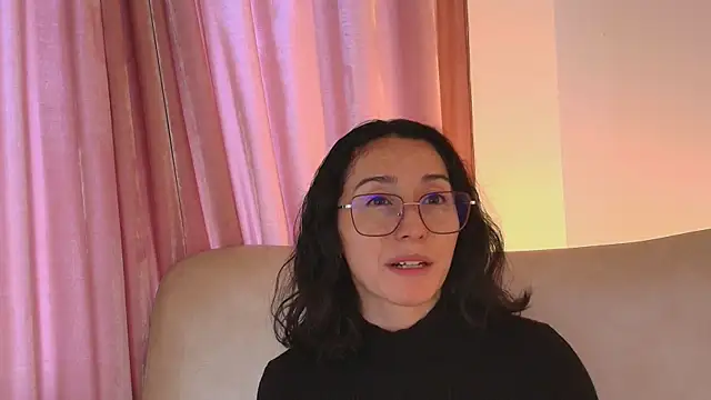 Ginevra esposito online show from May 2026 12:31:01 PM