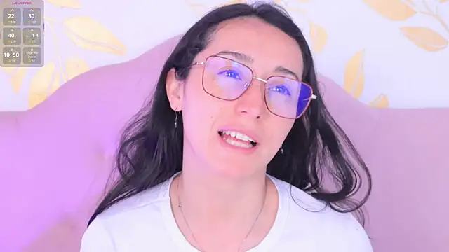 Ginevra esposito online show from November 2025 12:42:01 PM