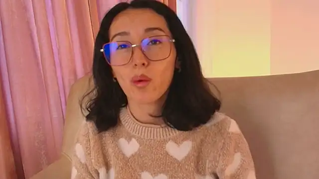 Ginevra esposito online show from May 2026 01:03:01 PM