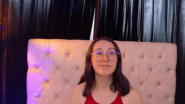 Ginevra esposito online show from July 2026 06:29:02 PM