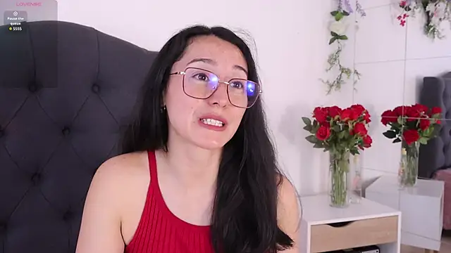 Ginevra esposito online show from January 2026 08:12:02 PM