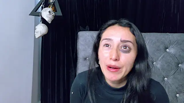 Ginevra esposito online show from October 2025 01:10:02 PM