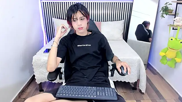 Dan Copers online show from September 2025 01:44:02 PM