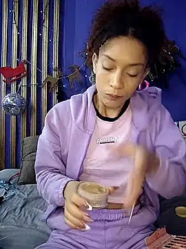 ValentinaStorm1 online show from November 2025 10:42:02 AM