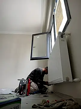 alex10alexx online show from March 2026 10:40:02 AM