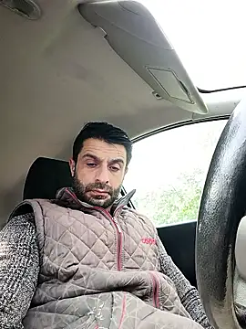 alex10alexx online show from April 2026 06:09:02 AM