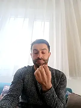 alex10alexx online show from February 2026 07:51:02 AM