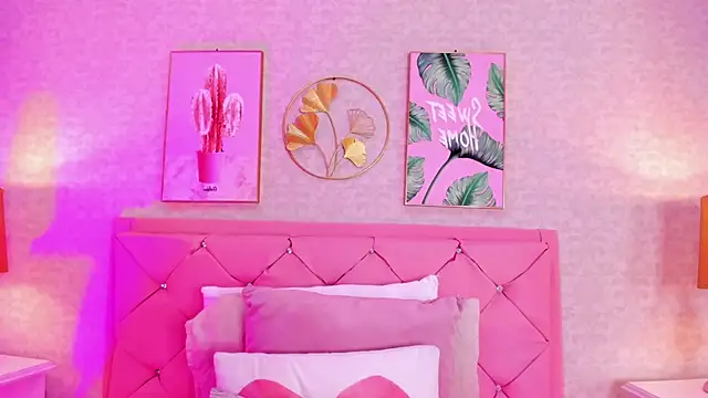 Snapshot of mystikdoll chatting on October 2025 12:04:01 PM mystikdoll online show from October 2025 12:04:01 PM