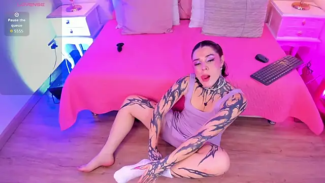 Snapshot of mystikdoll chatting on November 2025 11:43:01 AM mystikdoll online show from November 2025 11:43:01 AM