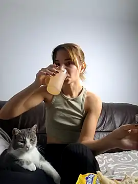 Snapshot of D4ddyslut chatting on November 2025 12:27:01 PM D4ddyslut online show from November 2025 12:27:01 PM