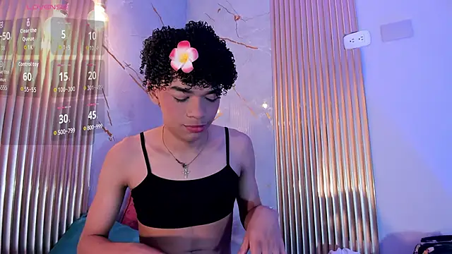 Ivone Rose  online show from November 2025 12:28:02 PM