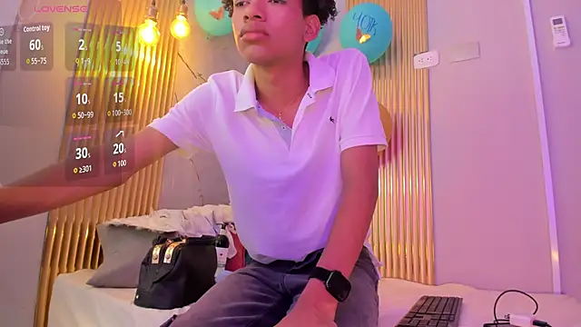 Ivone Rose  online show from November 2025 12:20:01 PM