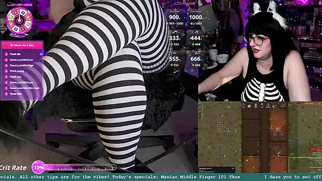 Snapshot of LadyMarzanna chatting on October 2025 06:59:02 AM LadyMarzanna online show from October 2025 06:59:02 AM