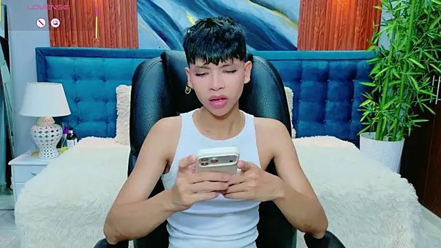 Snapshot of dilan_911 chatting on May 2026 09:31:01 PM dilan 911 online show from May 2026 09:31:01 PM