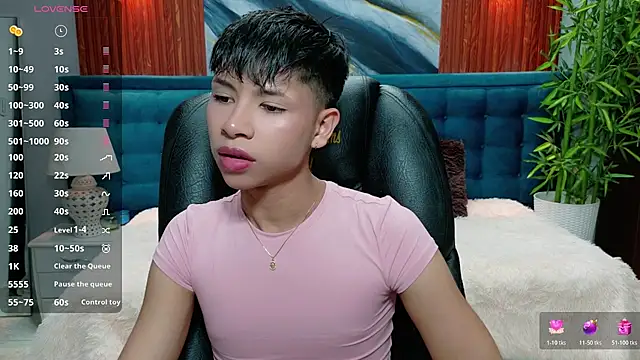 dilan 911 online show from December 2025 06:54:02 PM