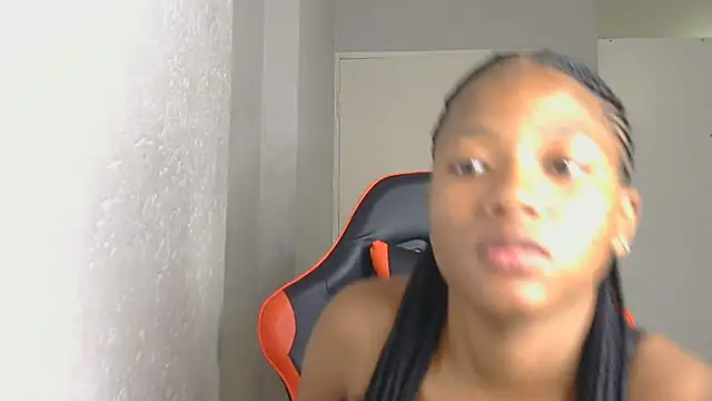 Snapshot of Ballenciaa chatting on December 2025 04:34:02 PM Ballenciaa online show from December 2025 04:34:02 PM