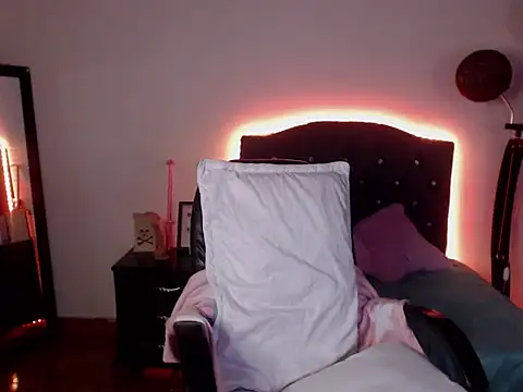 Snapshot of _lia_baby chatting on September 2025 01:51:01 PM lia baby online show from September 2025 01:51:01 PM