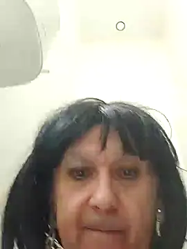 Snapshot of Emily_de_Carla chatting on June 2026 06:18:02 AM Emily de Carla online show from June 2026 06:18:02 AM
