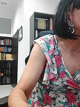 Snapshot of Emily_de_Carla chatting on November 2025 03:49:01 PM Emily de Carla online show from November 2025 03:49:01 PM