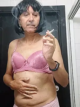 Emily de Carla online show from October 2025 06:28:01 AM