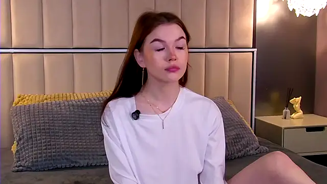 Wanda Wild online show from September 2025 04:04:02 AM