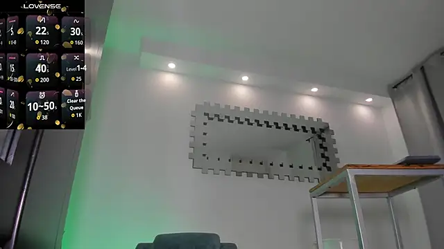 Luck Andrew online show from September 2025 04:34:02 AM