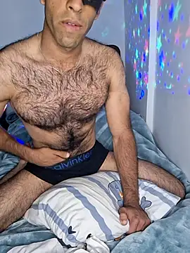 Snapshot of El_Joe47 chatting on June 2026 10:33:01 PM El Joe47 online show from June 2026 10:33:01 PM