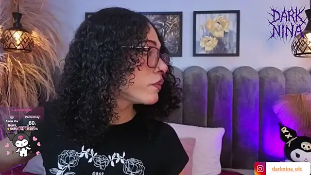 Dark nina  online show from February 2026 03:25:02 AM