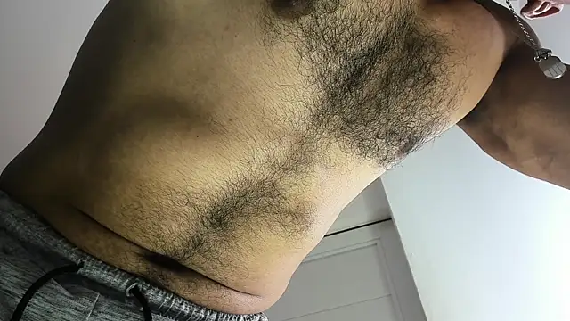 latinhotmuscle online show from April 2026 04:30:01 AM