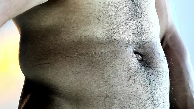 latinhotmuscle online show from December 2025 02:33:01 AM