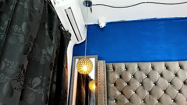 latinhotmuscle online show from November 2025 10:14:02 AM