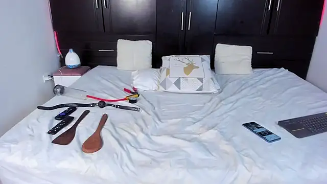 zadders yb online show from September 2025 05:22:01 AM