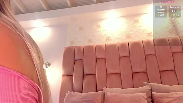 aishathornee online show from January 2026 09:52:02 PM