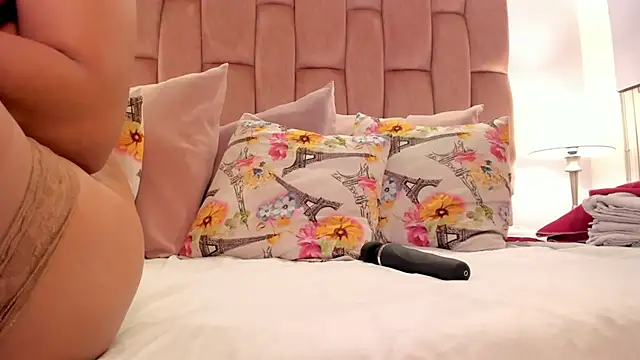 aishathornee online show from January 2026 07:21:01 PM