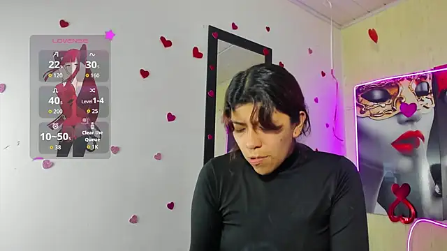 Raven Rouge  online show from May 2026 12:24:01 PM