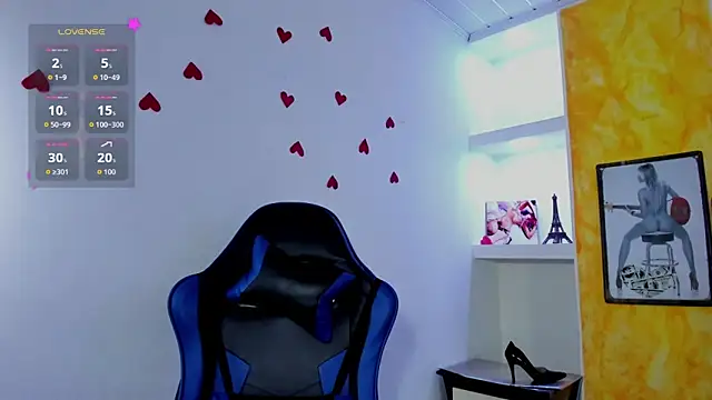 Raven Rouge  online show from March 2026 07:29:01 PM