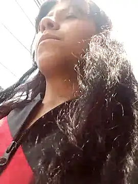 Raven Rouge  online show from March 2026 04:49:02 PM