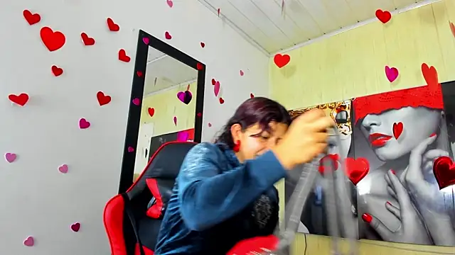 Raven Rouge  online show from March 2026 08:16:02 PM