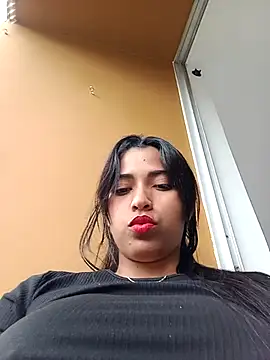 Vikyvoyeur online show from April 2026 07:40:02 PM