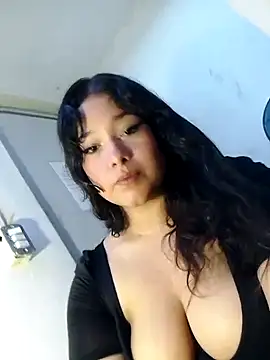 Stephy  online show from October 2025 02:17:01 PM