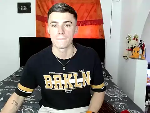 Ken bigcock77 online show from October 2025 09:15:02 PM