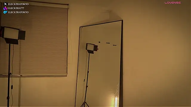 alexxatokyo online show from November 2025 12:55:01 AM