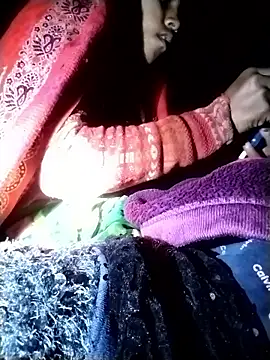 Hot-qwer online show from January 2026 09:42:02 PM