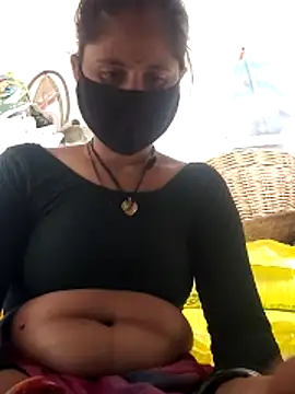 Hot-ilaiy online show from November 2025 07:55:01 AM