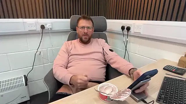 bilf1978 online show from March 2026 07:58:02 AM