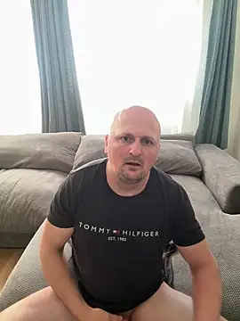 Attila120 online show from November 2025 08:29:02 AM