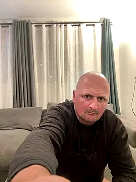 Attila120 online show from November 2025 12:58:02 AM