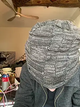 XanderOzzz online show from February 2026 01:55:01 PM