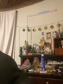 XanderOzzz online show from December 2025 01:17:01 AM